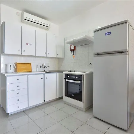 Apart-hotel Napa Apts 3*