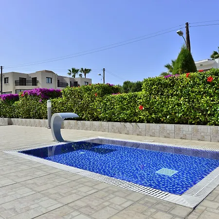 Apart Otel Napa Apts 4*