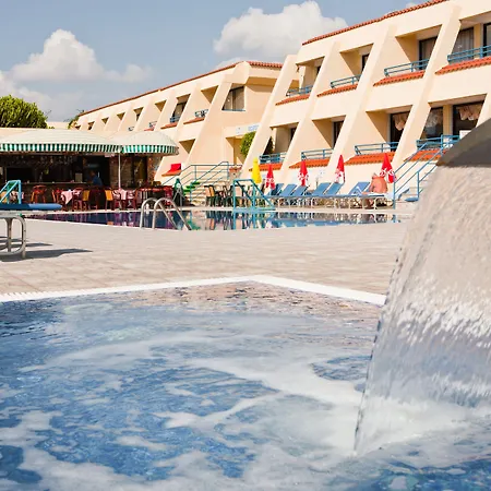 Apart Otel Napa Apts