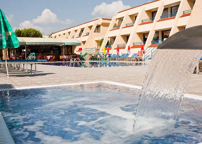 Ξενοδοχείο με διαμερίσματα Napa Apts