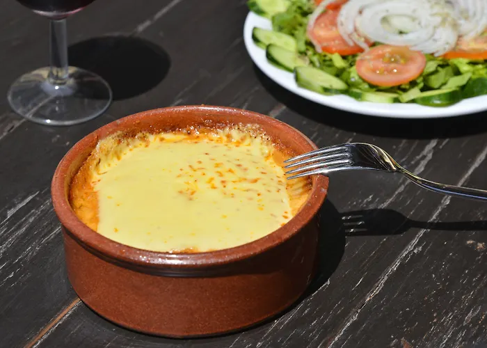 Ξενοδοχείο με διαμερίσματα Napa Apts