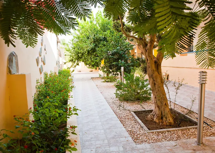 Aparthotel Napa Apts 4*